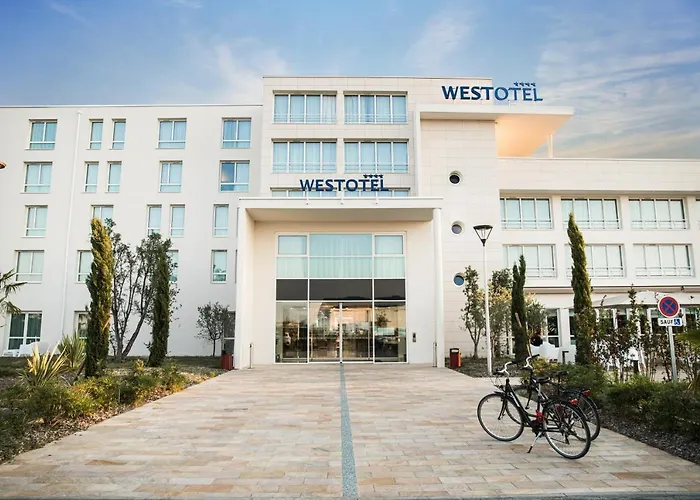 Westotel Tours Val De Loire